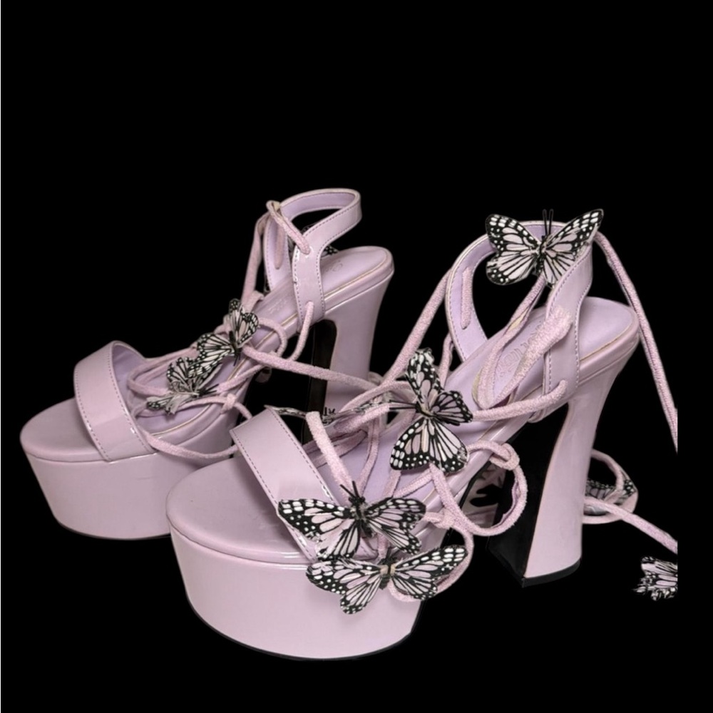 Elegant Butterfly Embellished Platform Heels - Pink